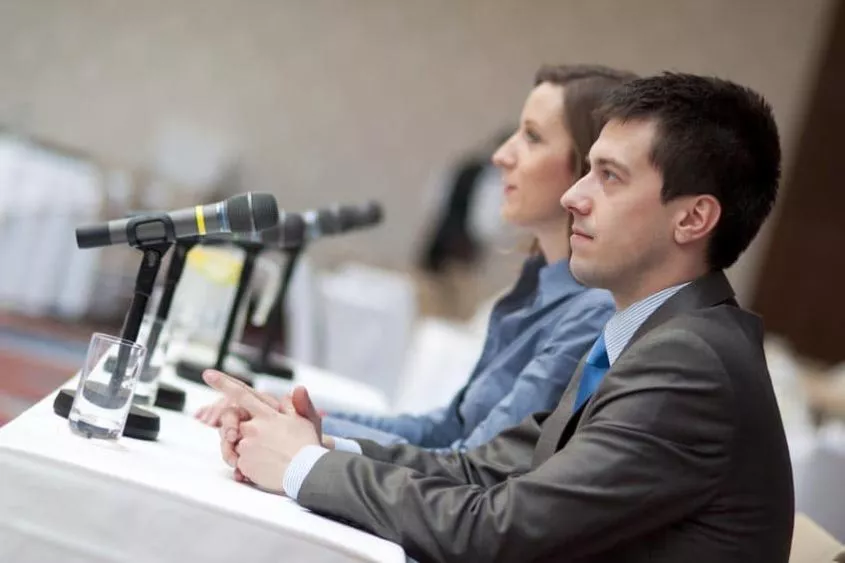 Colloque, congrès : le rôle du chairman